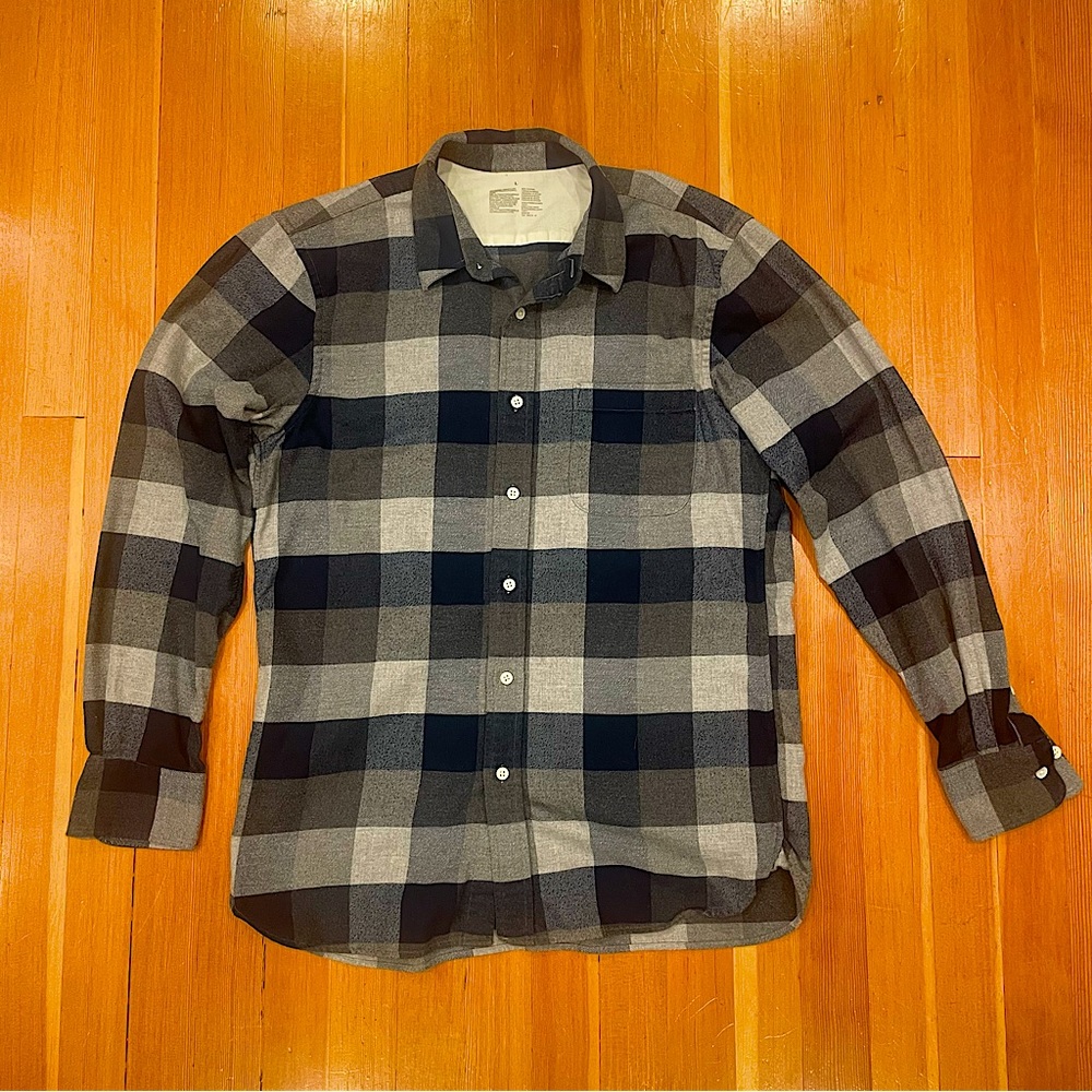 Muji Men’s Plaid Cotton Button-Down Shirt